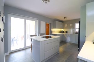 Photo 14- click for photo gallery